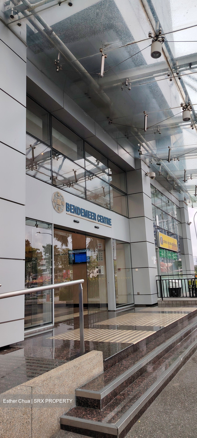 Bendemeer Road (D12), Factory #488860051